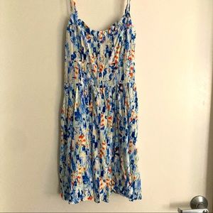 Water color blue and white summer dress. Express. Pockets! Small.